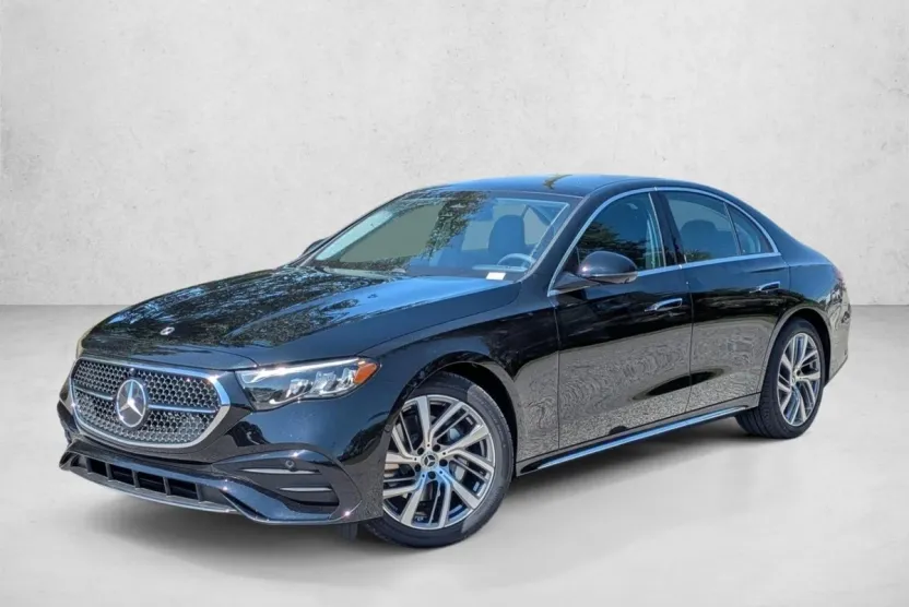 2025 Mercedes Benz E 350 4MATIC Sedan photo 1