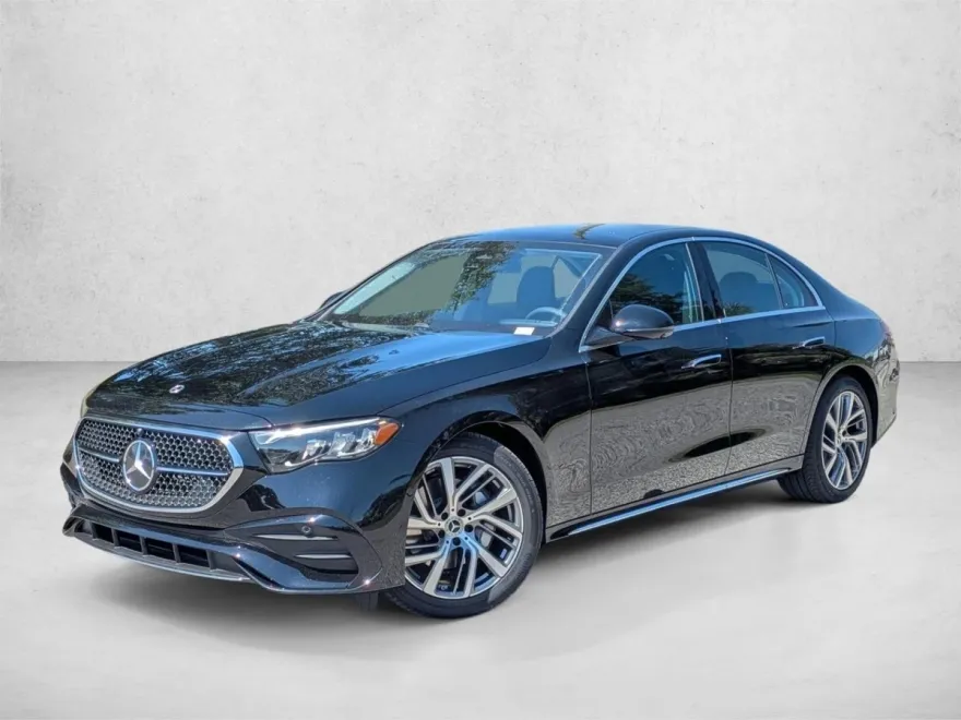 2025 Mercedes Benz E 350 4MATIC Sedan photo 1