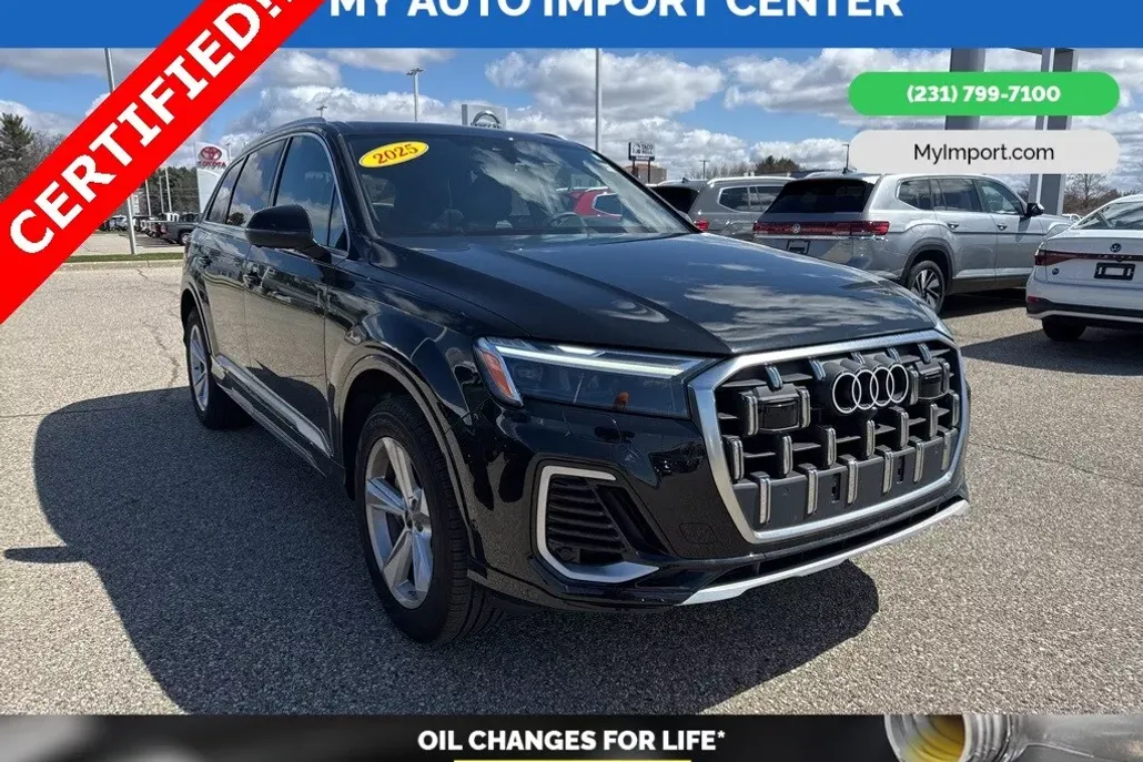 2025 Audi Q7 45 Premium photo 1