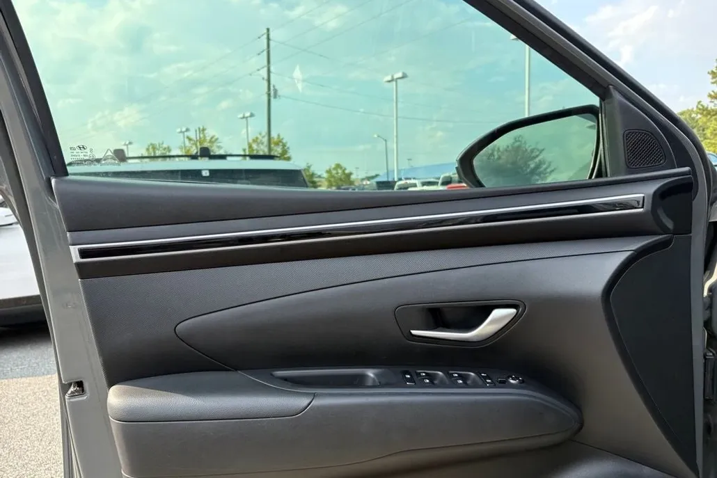 2024 Hyundai Santa Cruz SEL photo 1