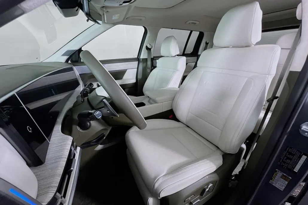 2025 Hyundai Santa Fe Calligraphy photo 1