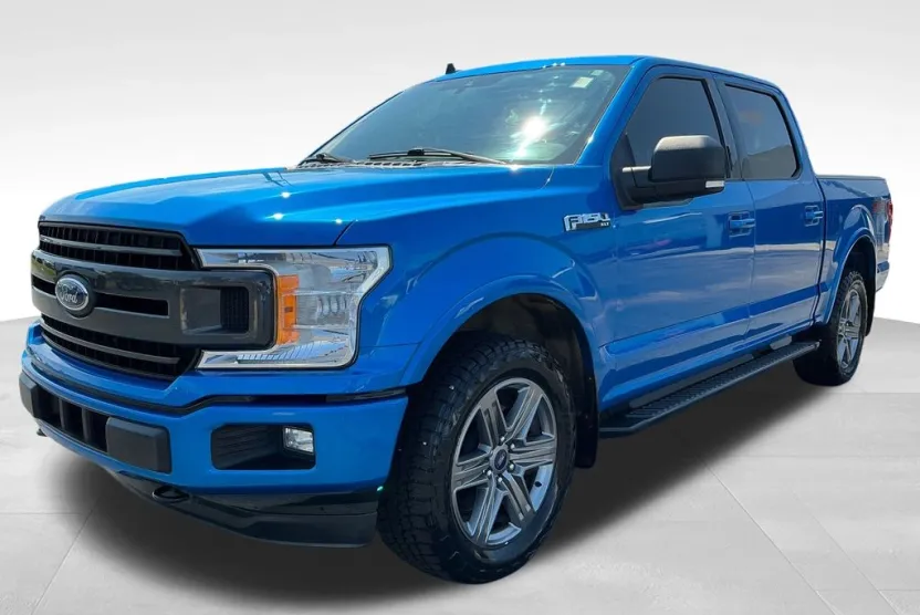 2020 Ford F-150 XLT photo 1