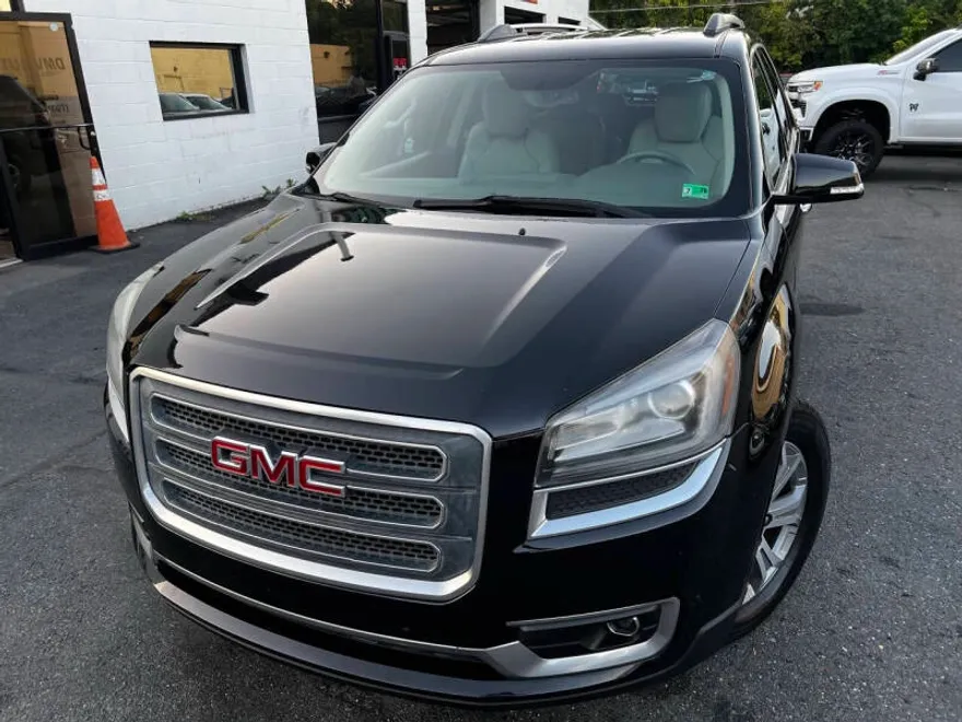 2016 Gmc Acadia SLT photo 1