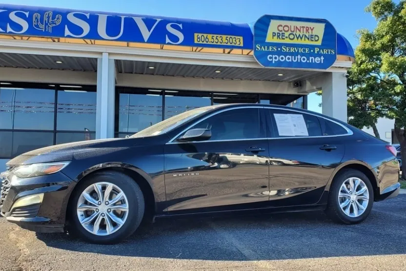 2021 Chevrolet Malibu 1LT photo 1
