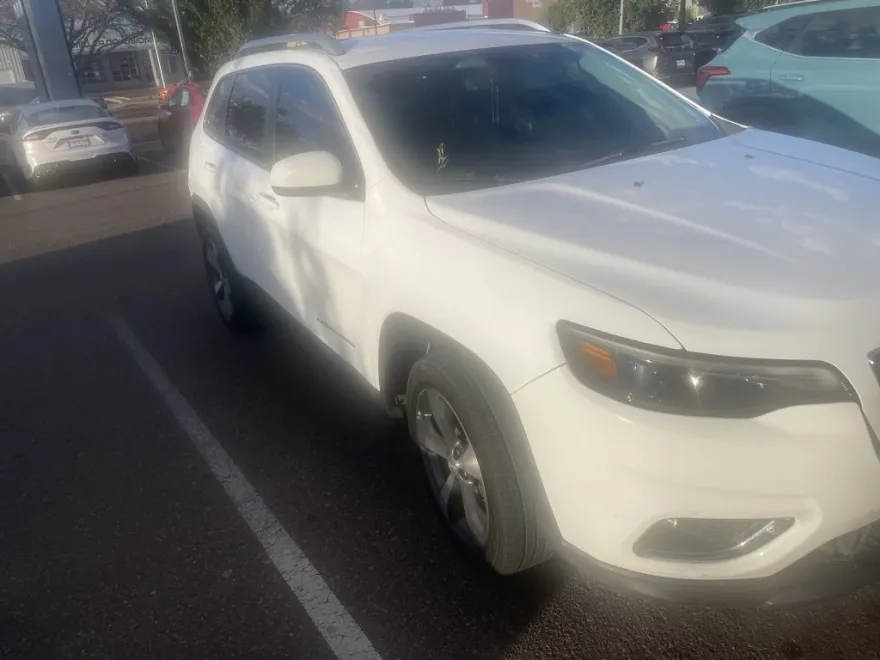 2020 Jeep Cherokee Limited photo 1