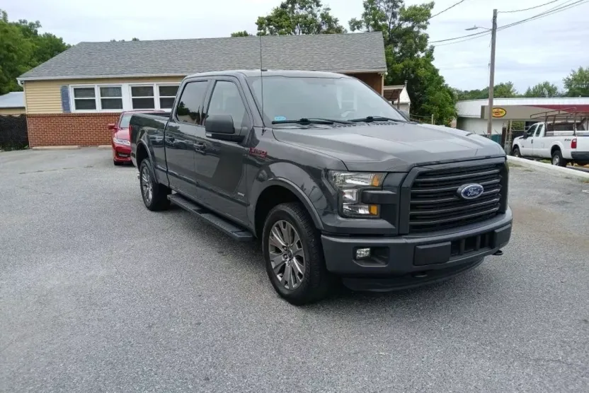 2016 Ford F-150 photo 1