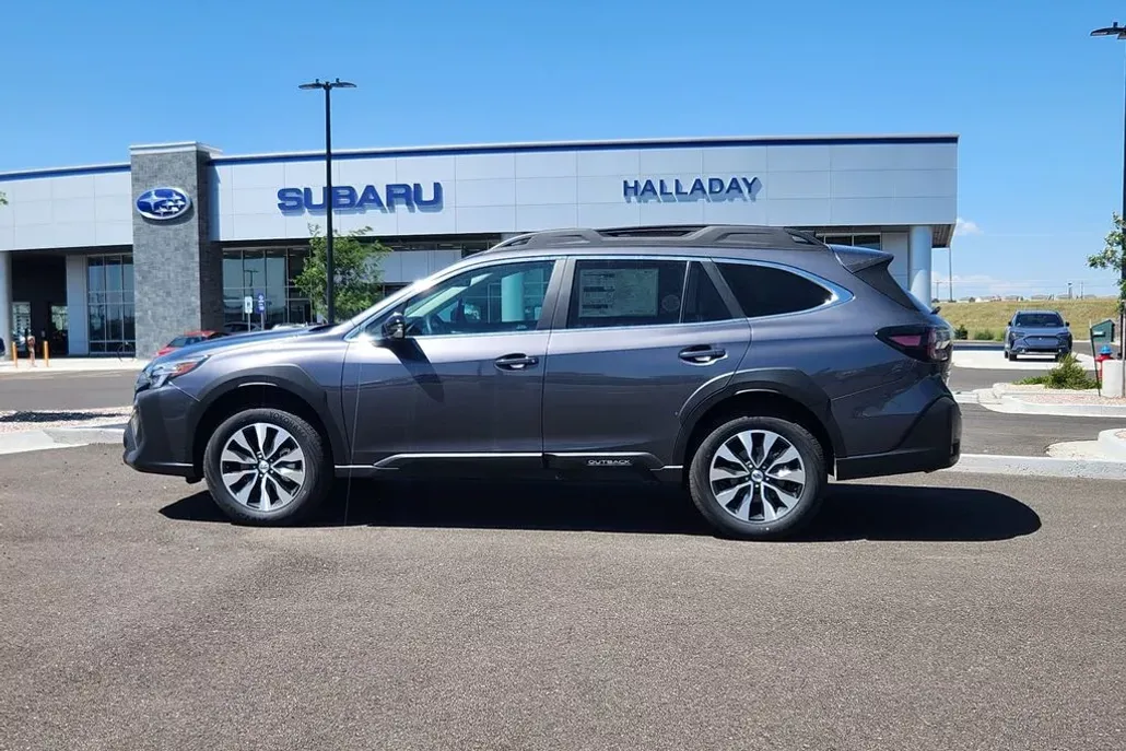 2025 Subaru Outback Limited photo 1