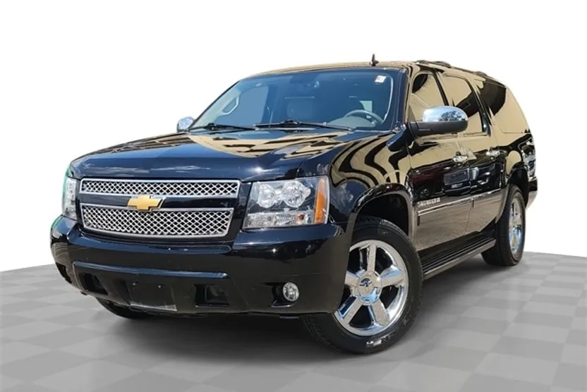 2013 Chevrolet Suburban 1500 LTZ photo 1