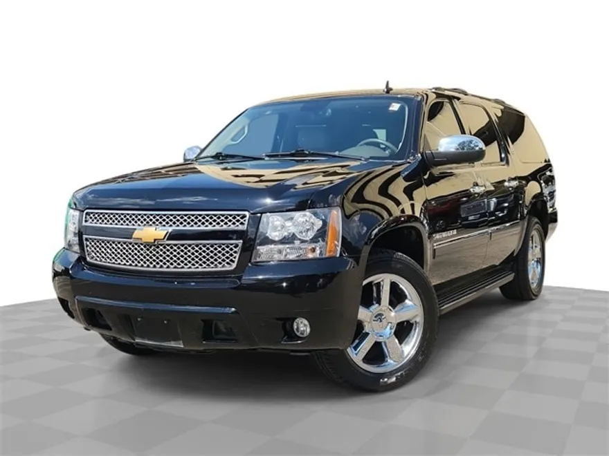 2013 Chevrolet Suburban 1500 LTZ photo 1