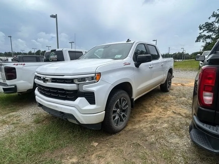 2023 Chevrolet Silverado 1500 RST photo 1