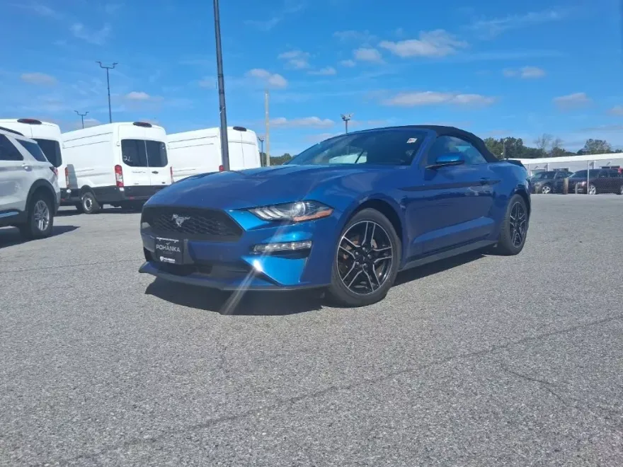 2023 Ford Mustang EcoBoost Premium photo 1