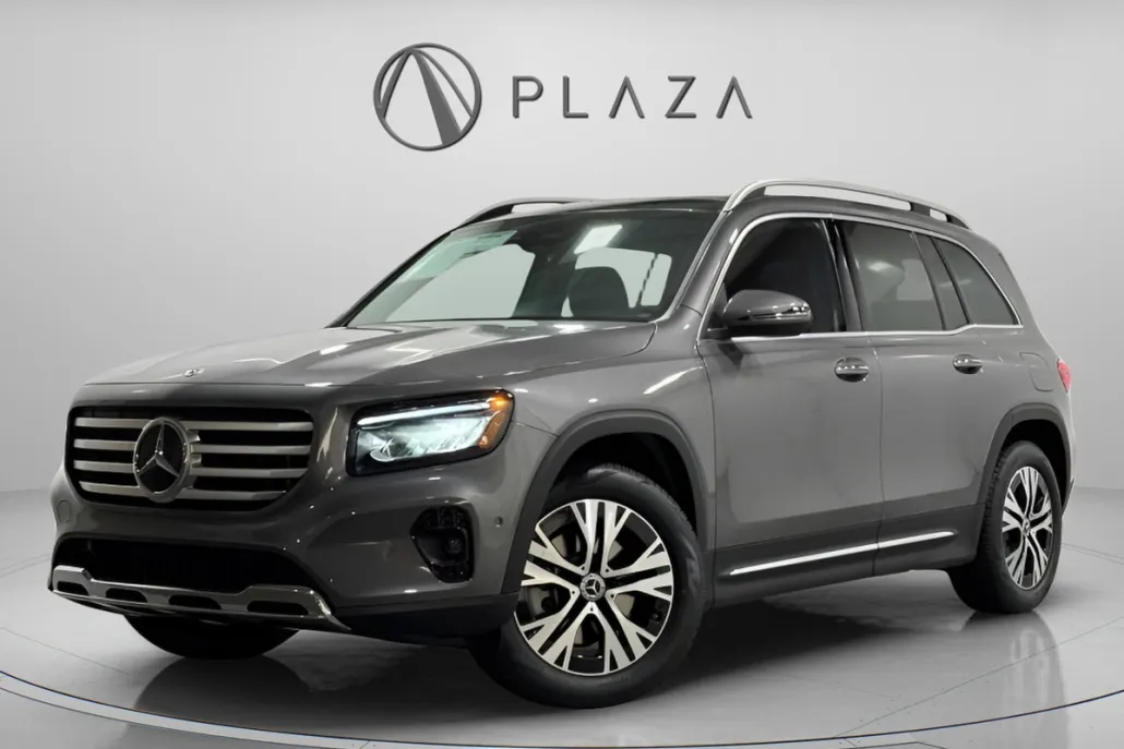 2025 Mercedes Benz GLB 250 4MATIC photo 1