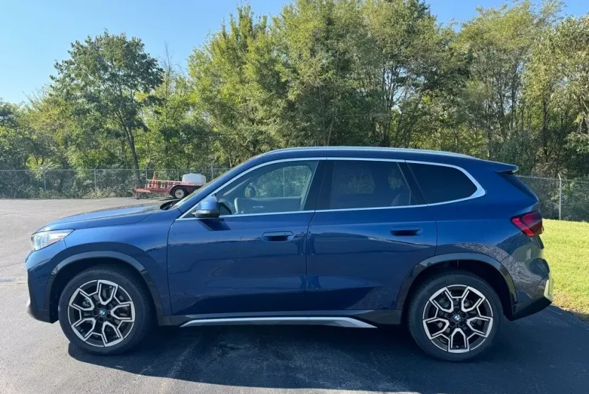 2025 Bmw X1 XDrive28i photo 1