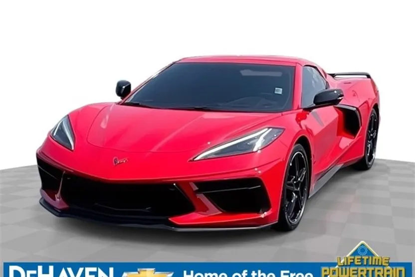 2021 Chevrolet Corvette Stingray 2LT photo 1