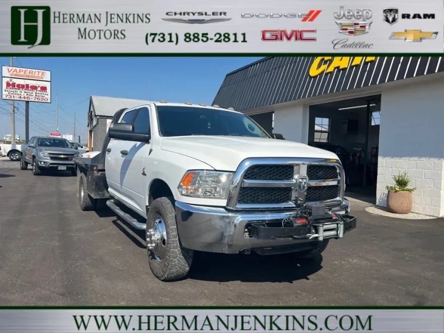 2016 Ram 3500 SLT photo 1