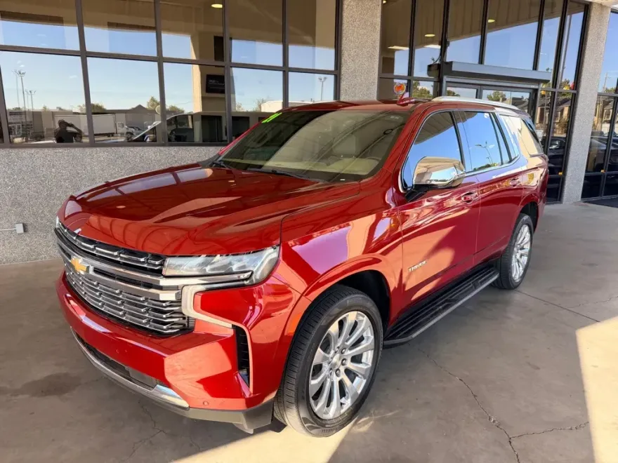 2021 Chevrolet Tahoe Premier photo 1