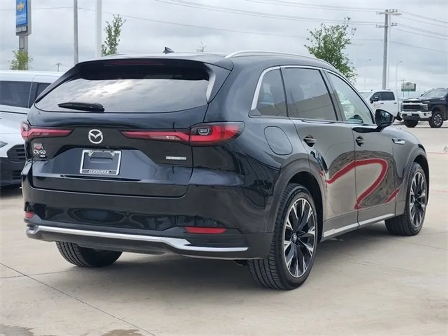 2024 Mazda CX-90 Premium photo 1
