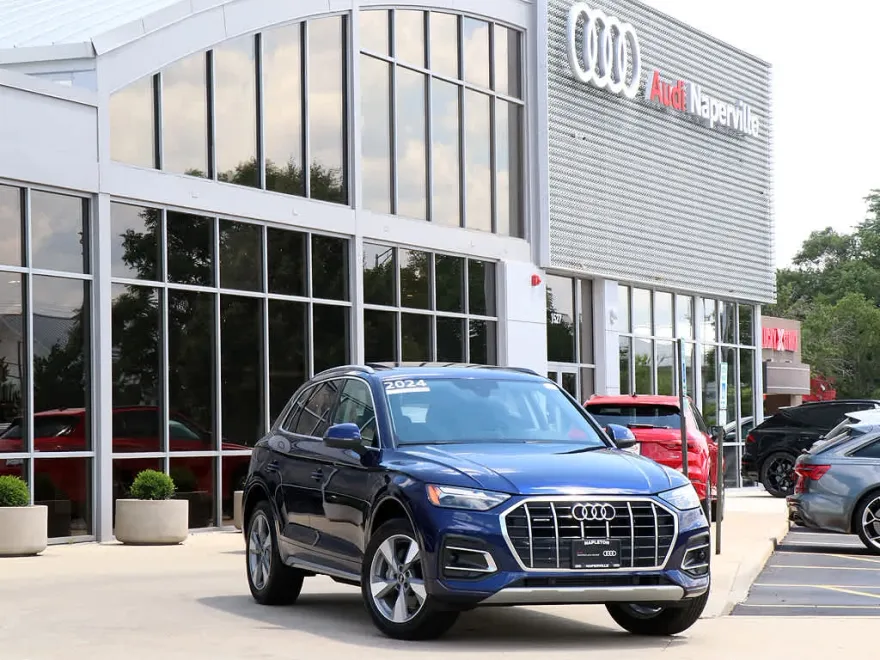 2024 Audi Q5 Premium photo 1