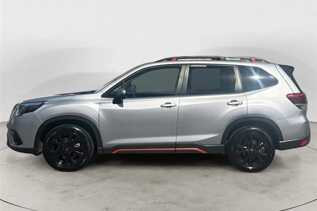 2024 Subaru Forester Sport photo 1