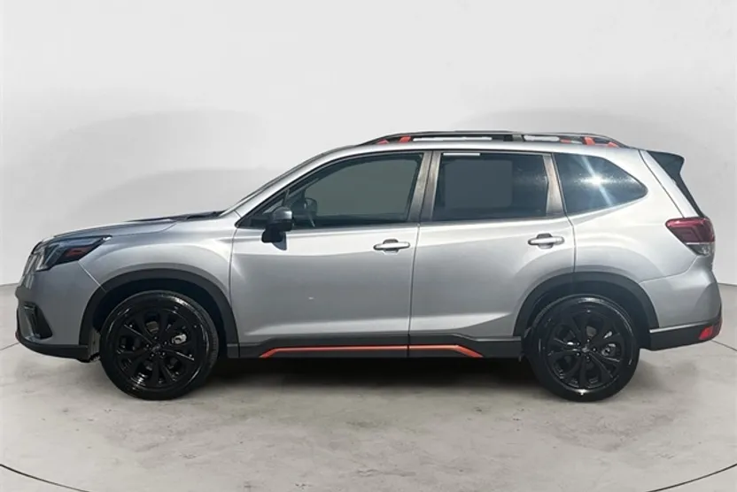 2024 Subaru Forester Sport photo 1