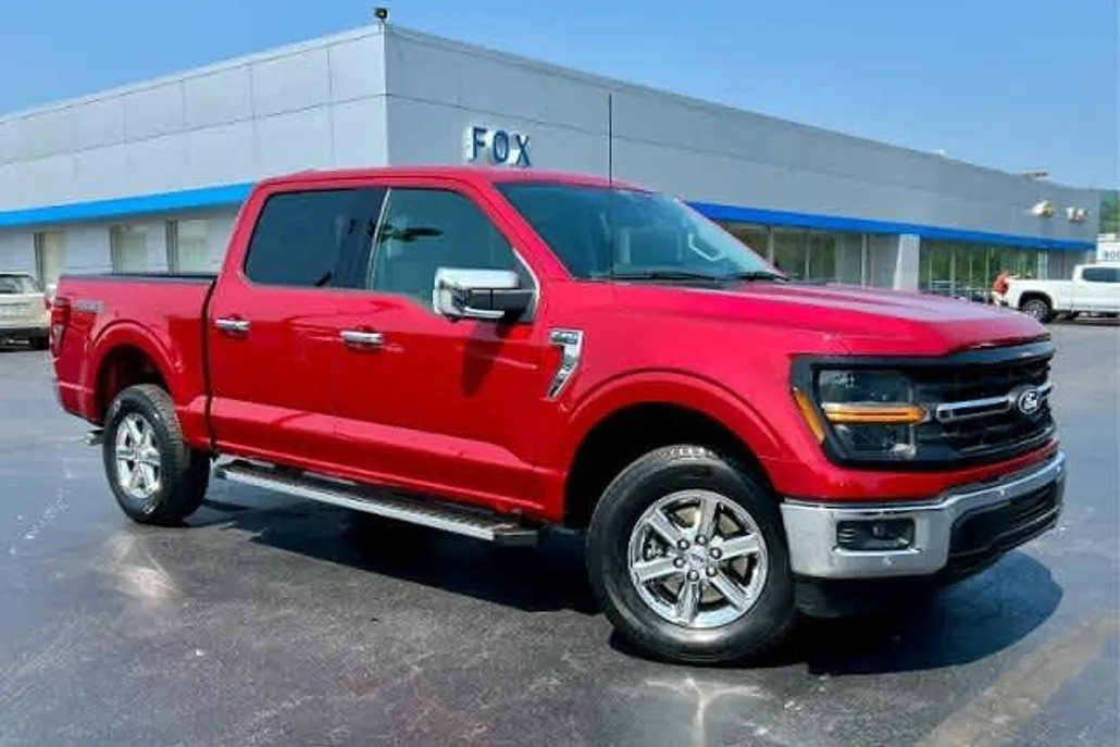 2024 Ford F-150 XLT photo 1