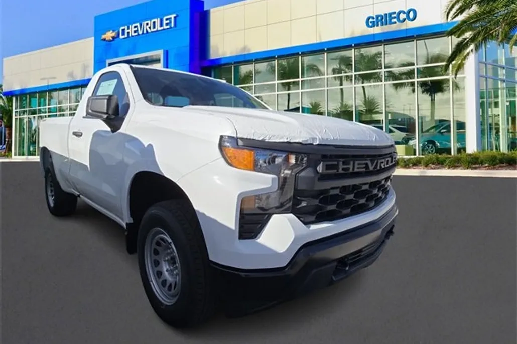 2025 Chevrolet Silverado 1500 photo 1