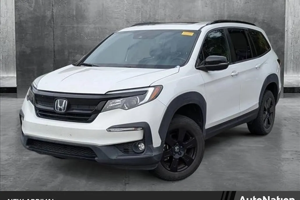 2022 Honda Pilot TrailSport photo 1