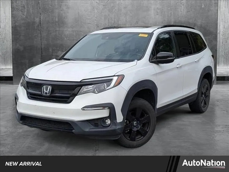 2022 Honda Pilot TrailSport photo 1