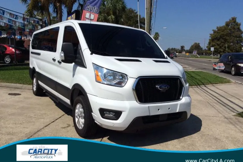 2021 Ford Transit Passenger XLT Van photo 1