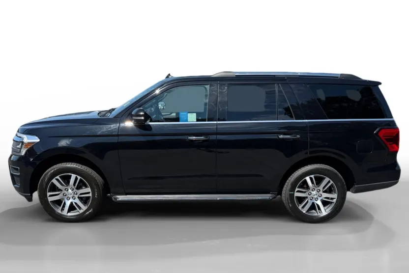 2023 Ford Expedition Limited photo 1