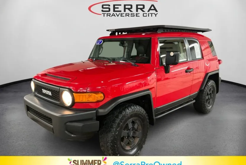 2012 Toyota FJ Cruiser Base photo 1