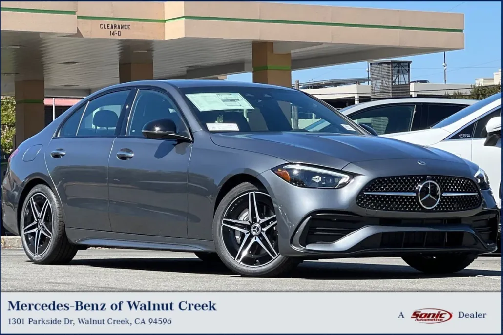 2024 Mercedes Benz C 300 4MATIC photo 1