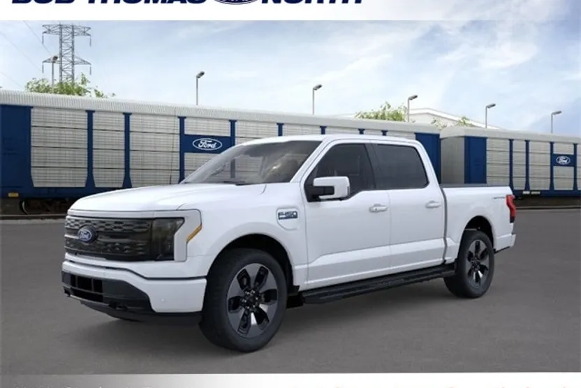 2025 Ford F-150 Lightning Platinum photo 1