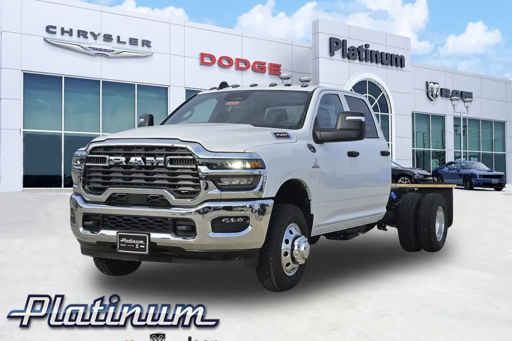 2025 Ram 3500 Tradesman photo 1