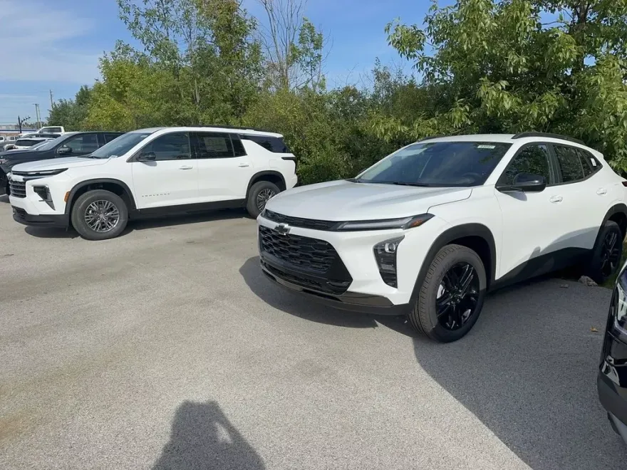 2025 Chevrolet Trax ACTIV photo 1