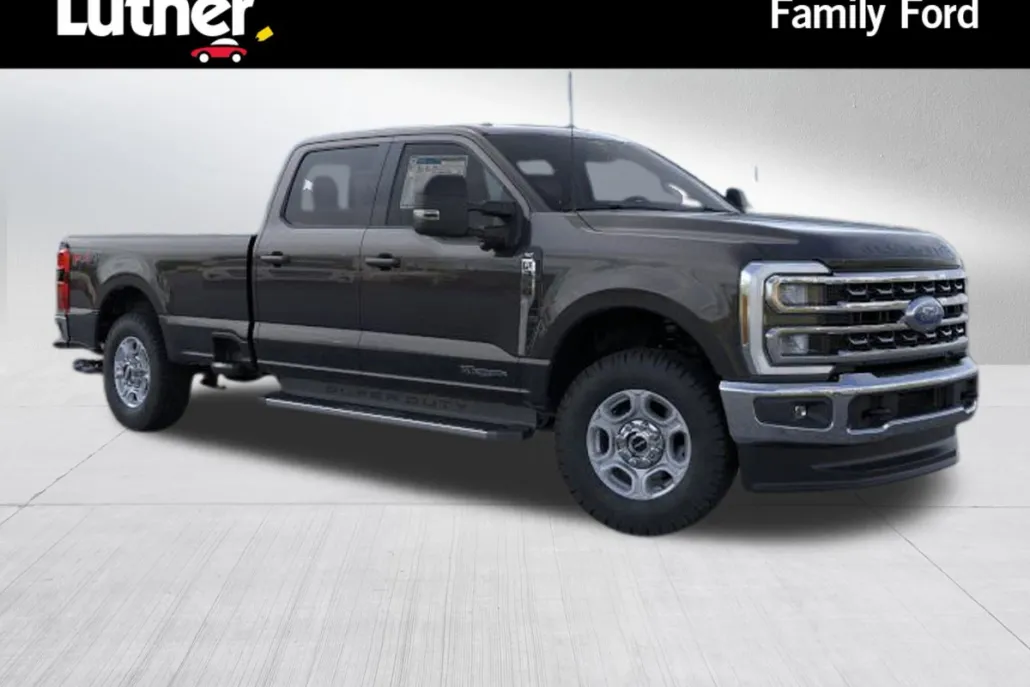2026 Ford F-350 XLT photo 1