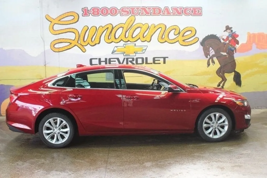 2023 Chevrolet Malibu 1LT photo 1