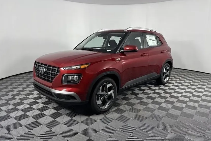 2025 Hyundai Venue SEL photo 1