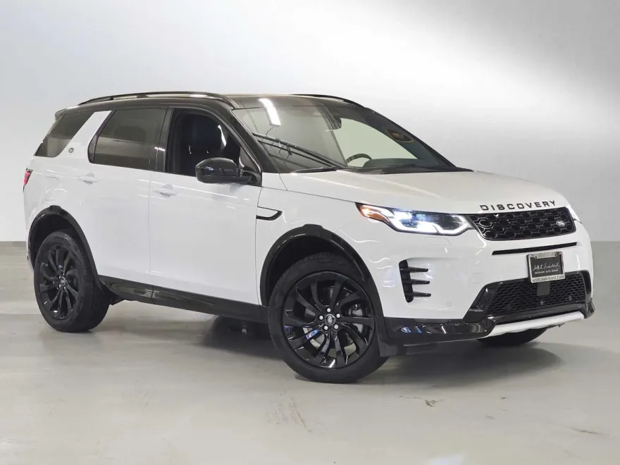 2024 Land Rover Discovery Sport Dynamic SE photo 1