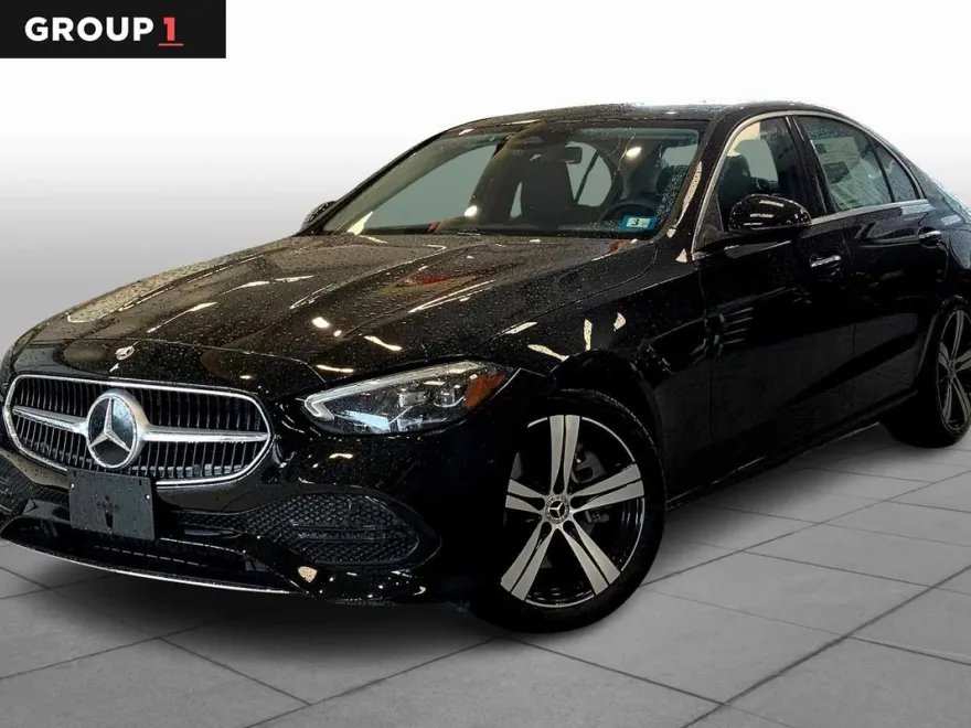 2025 Mercedes Benz C 300 4MATIC photo 1