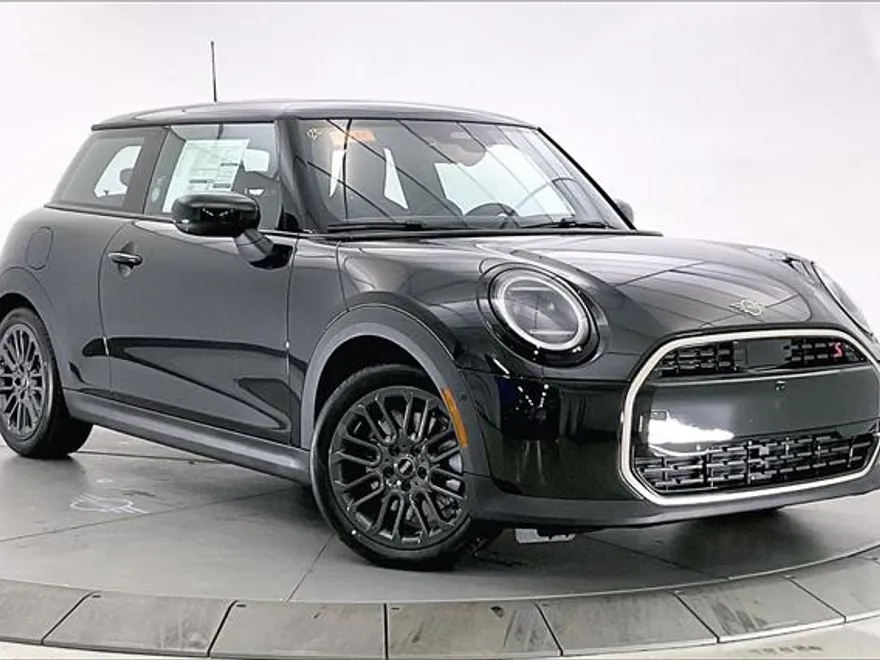 2025 Mini Cooper Hardtop 2 Door photo 1