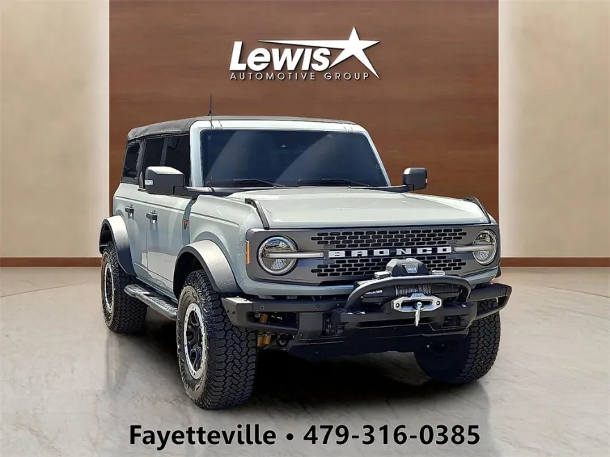 2022 Ford Bronco Badlands photo 1