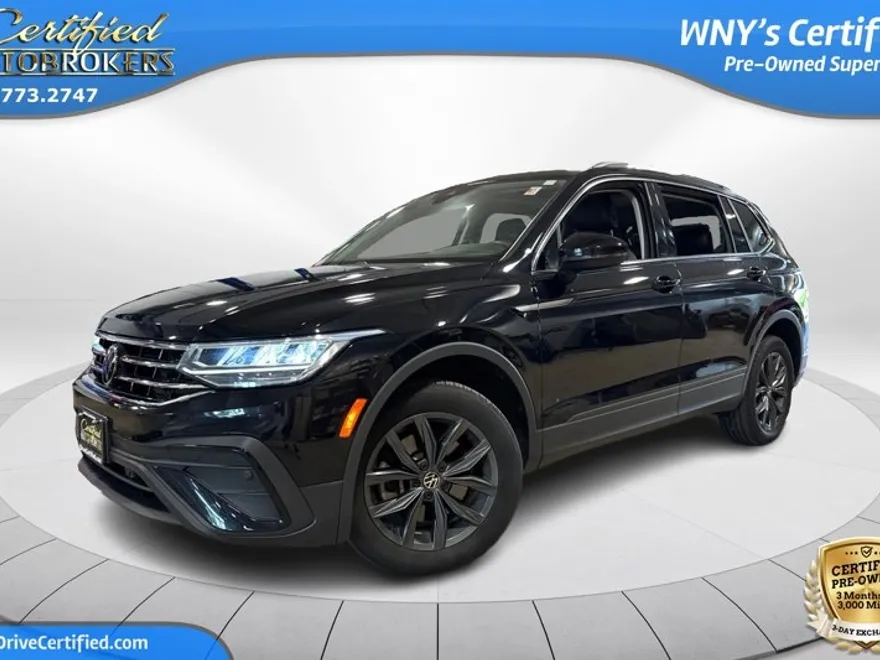 2022 Volkswagen Tiguan SE photo 1