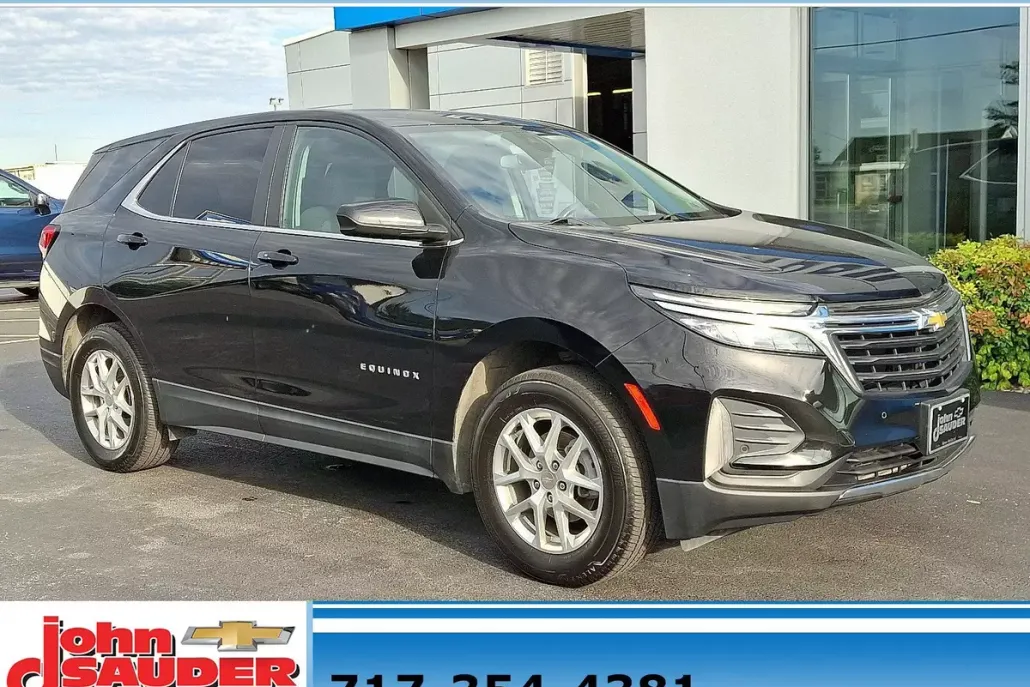 2022 Chevrolet Equinox LT photo 1