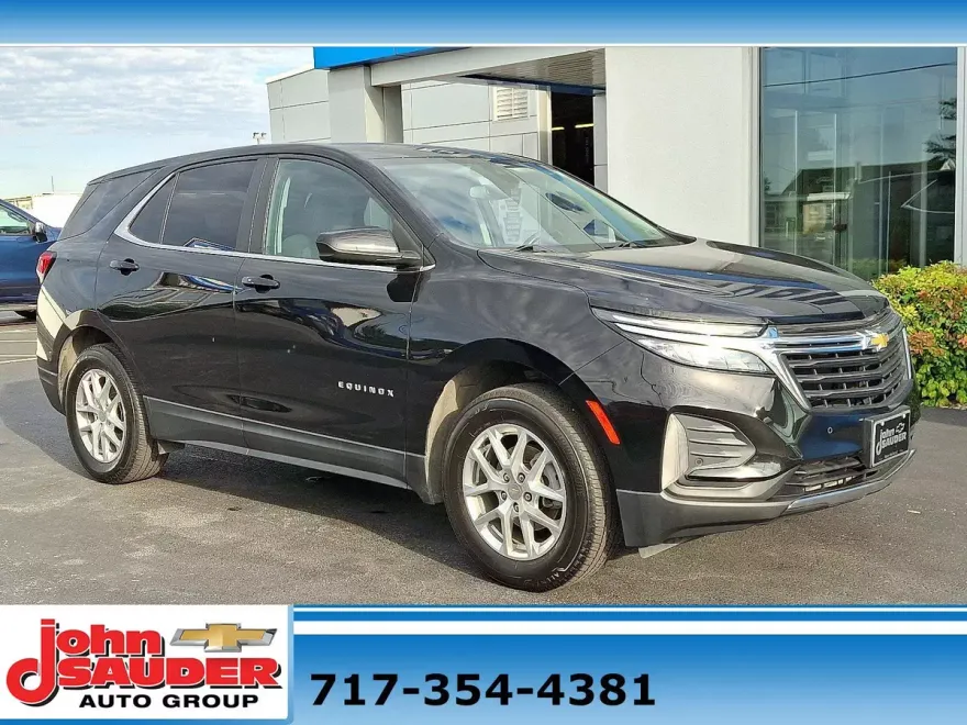 2022 Chevrolet Equinox LT photo 1