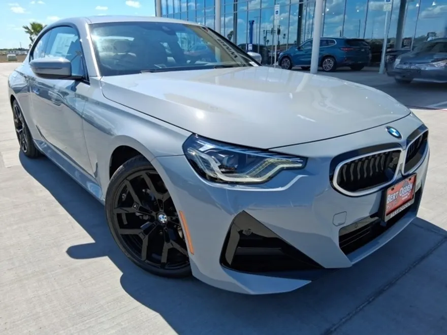 2026 Bmw 230i photo 1