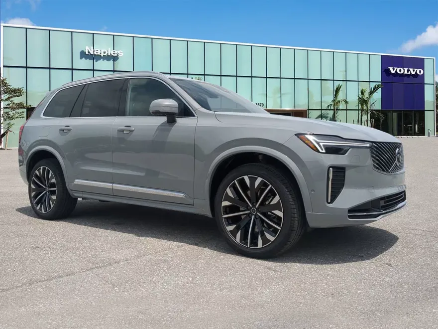 2026 Volvo XC90 Plus photo 1