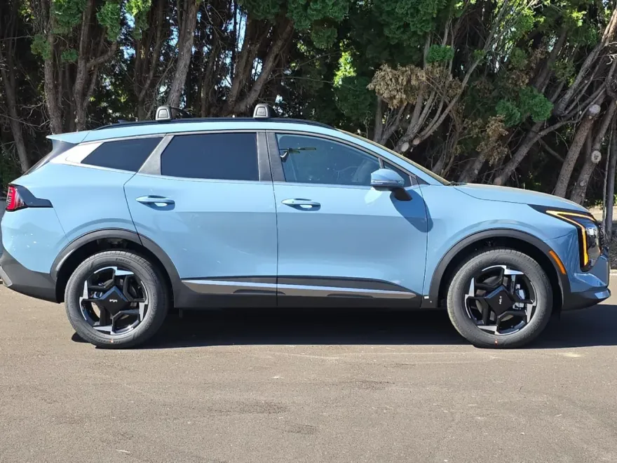 2026 Kia Sportage Hybrid EX photo 1