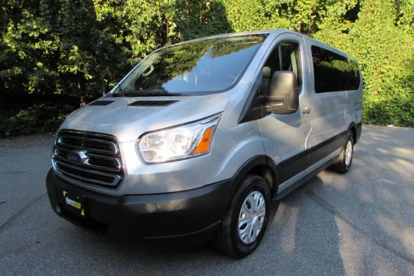 2019 Ford Transit XL Passenger photo 1