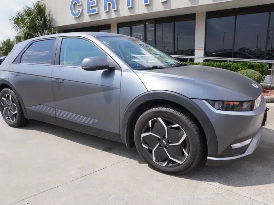 2023 Hyundai Ioniq 5 SEL photo 1